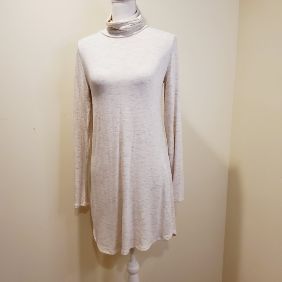 Abercrombie and fitch beige turttleneck  sweater dress size S - Picture 5 of 7